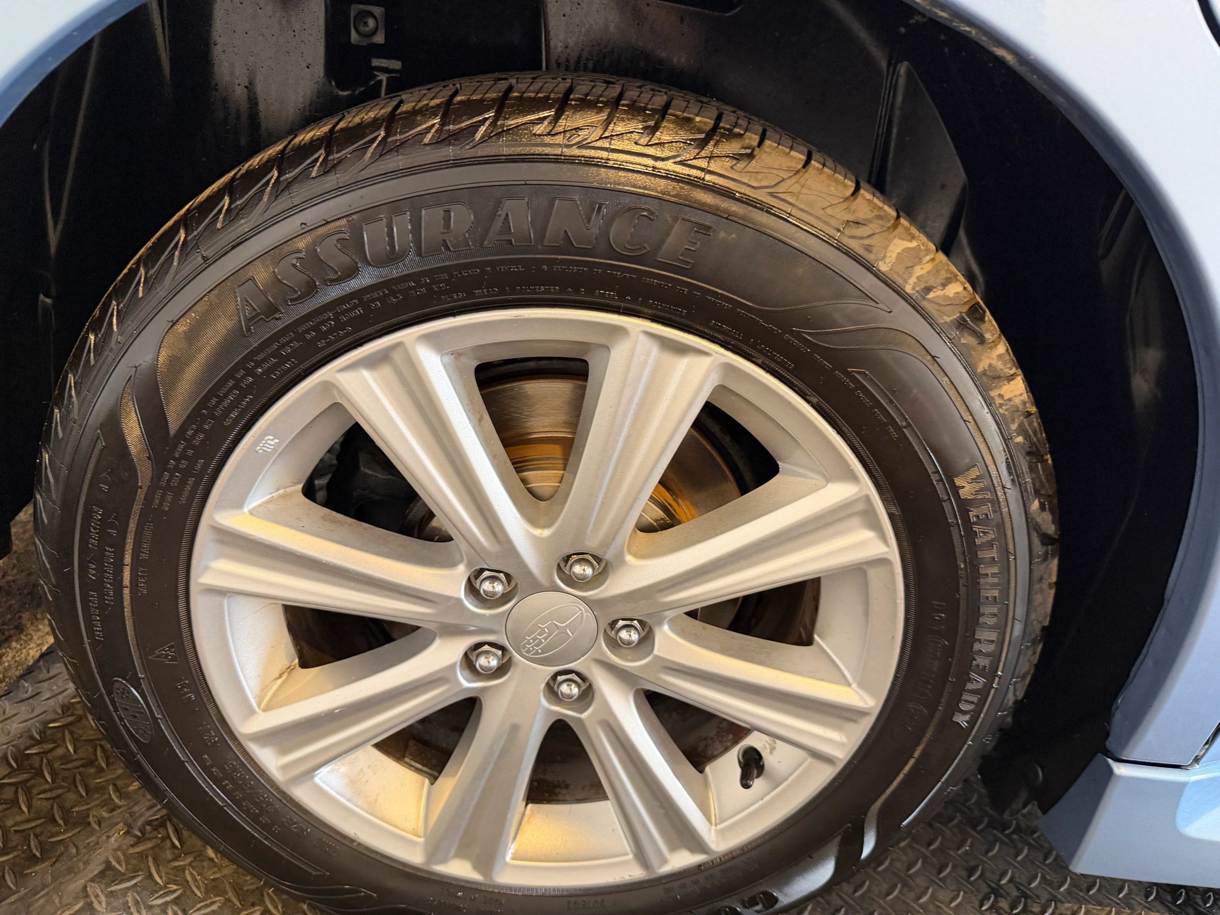 Used 2012 Subaru Legacy 2.5i Premium AWD/4WD image 40
