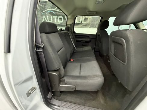 Used 2011 Chevrolet Silverado 1500 LT w/ All-Star Edition AWD/4WD image 7