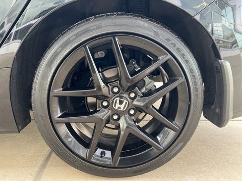 Certified 2024 Honda Civic Sport image 10