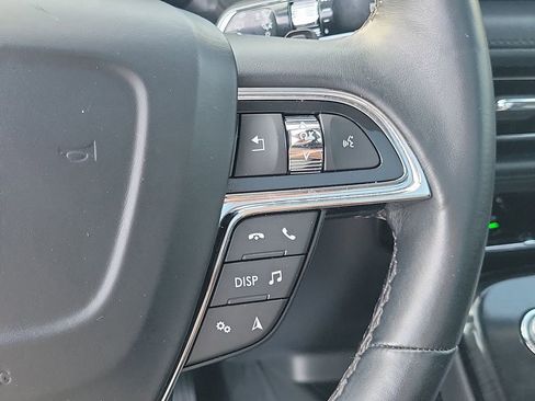 Certified 2023 Lincoln Nautilus Reserve w/ Equipment Group 201A image 30