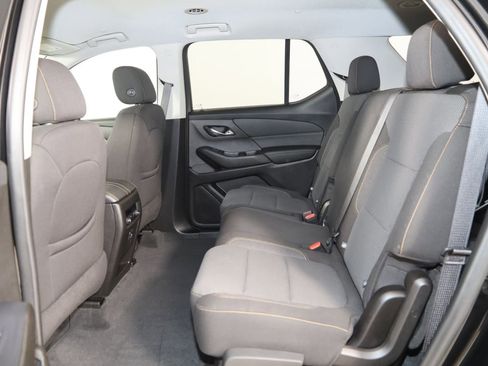Used 2021 Chevrolet Traverse LS image 43