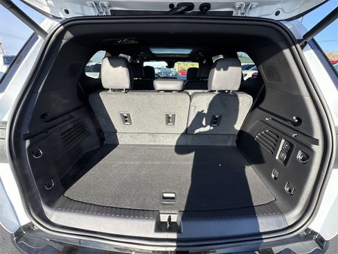 New 2026 Buick Enclave Sport Touring w/ Power Package image 25