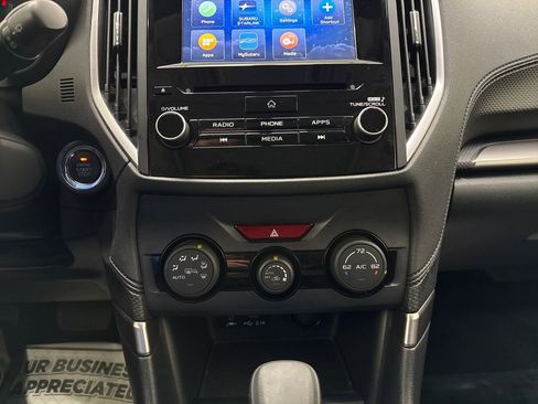 Used 2022 Subaru Forester Premium image 19