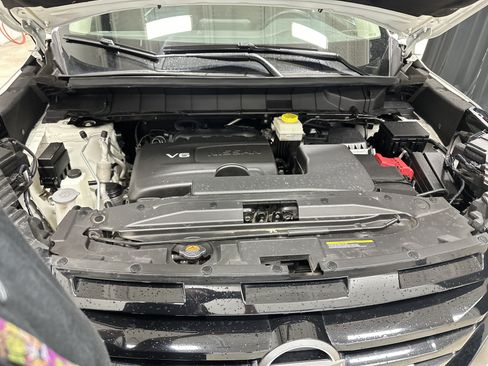 Used 2023 Nissan Pathfinder SL w/ Lighting Package (N92) AWD/4WD image 35