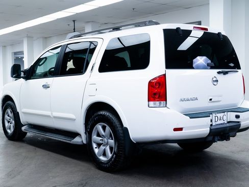 Used 2011 Nissan Armada SV w/ Driver Pkg image 4