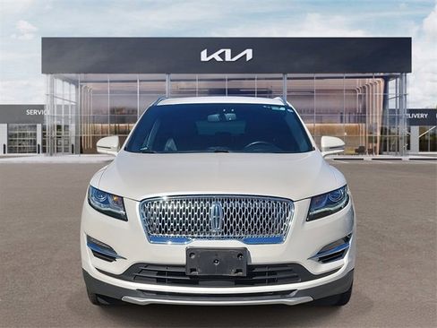 Used 2019 Lincoln MKC Select w/ Select Plus Package image 2