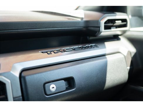 Used 2025 Toyota Tacoma SR5 RWD image 8