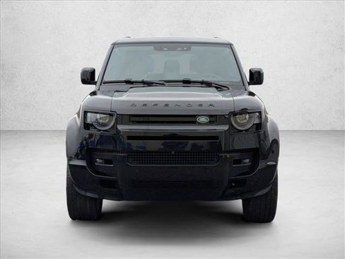 New 2025 Land Rover Defender 90 X-Dynamic SE AWD/4WD image 5