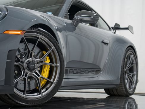 Used 2026 Porsche 911 GT3 image 38