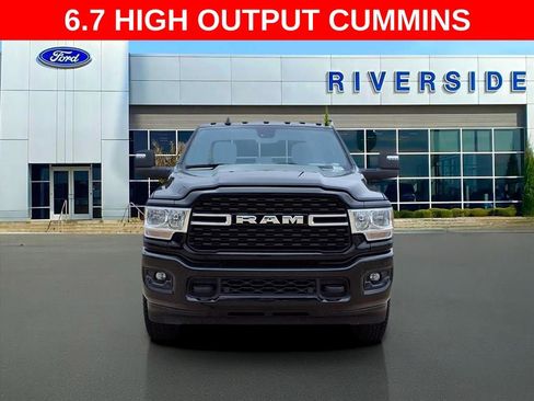 Used 2024 RAM 3500 Big Horn w/ Sport Appearance Package image 2