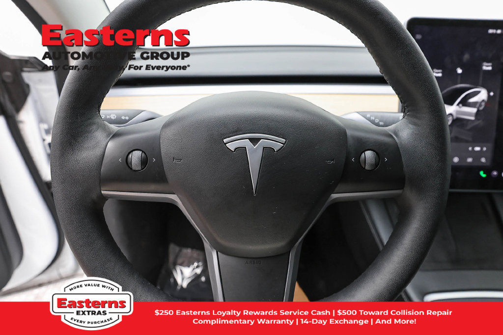 Used 2022 Tesla Model 3 Long Range AWD/4WD image 11