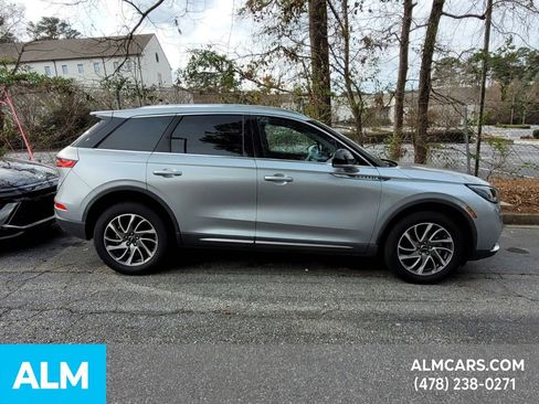 Used 2022 Lincoln Corsair AWD w/ Equipment Group 101A image 5