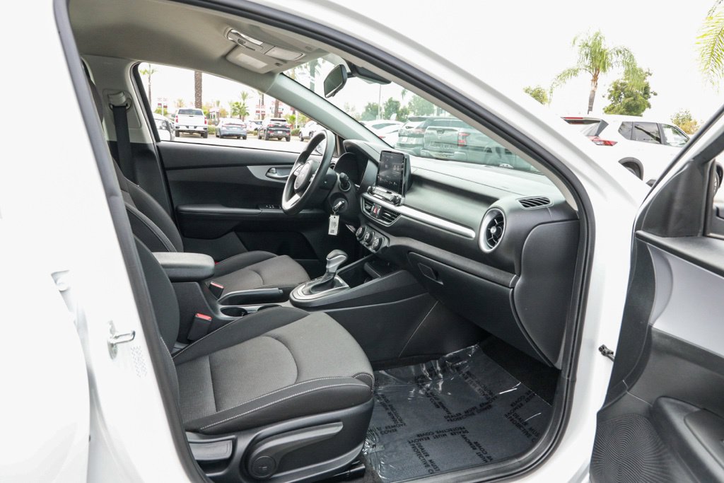 Used 2024 Kia Forte LXS FWD image 21