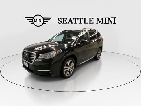 Used 2022 Subaru Ascent Limited w/ Technology Package image 5