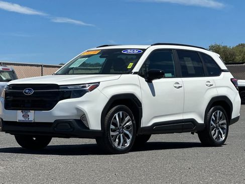 Used 2026 Subaru Forester Touring AWD/4WD image 7