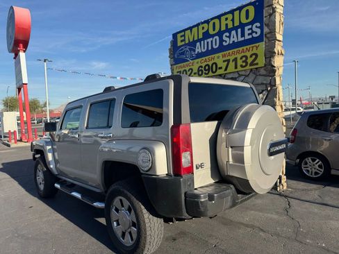 Used 2007 HUMMER H3 image 7