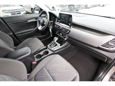Used 2022 Kia Seltos LX AWD/4WD image 28