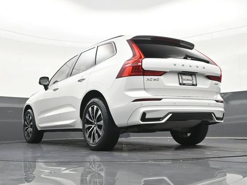 Certified 2024 Volvo XC60 B5 Core w/ Protection Package Premier AWD/4WD image 26