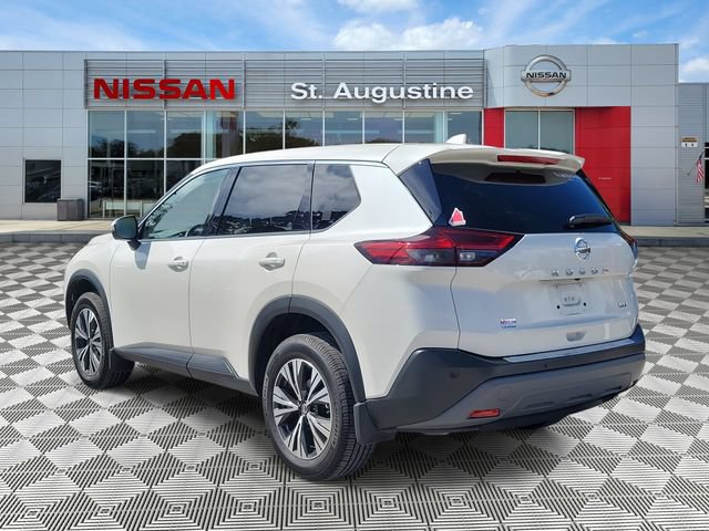 Certified 2021 Nissan Rogue SV FWD image 4