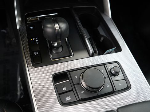 Certified 2024 MAZDA CX-90 Plug-In Hybrid w/ Preferred image 22