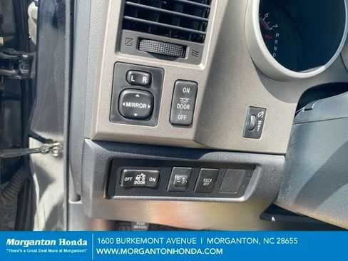Used 2010 Toyota Tundra 2WD Double Cab w/ SR5 Pkg image 7