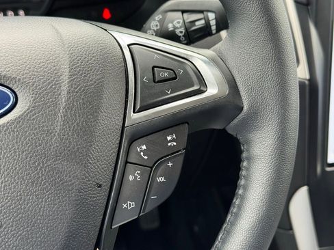 Certified 2024 Ford Edge SEL w/ Convenience Package image 32