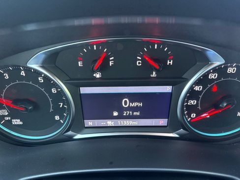 Used 2024 Chevrolet Equinox LT FWD image 19