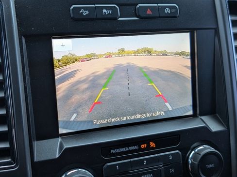 Used 2020 Ford F150 XLT w/ Equipment Group 302A Luxury AWD/4WD image 27