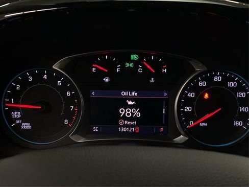 Used 2021 Chevrolet Traverse LT AWD/4WD image 21