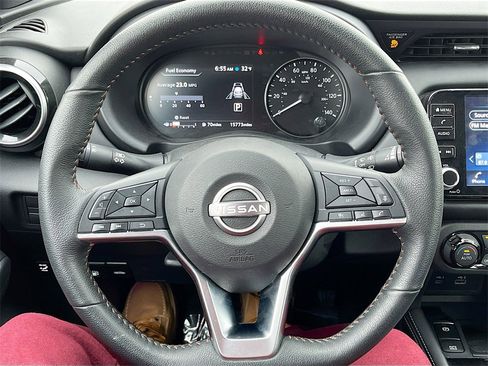 Used 2024 Nissan Kicks SR w/ SR Premium Package image 11