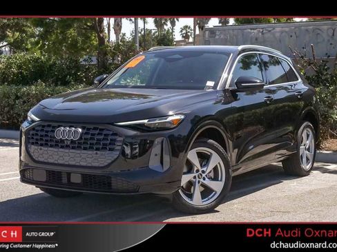 Certified 2025 Audi Q5 Premium w/ Premium Plus AWD/4WD image 1