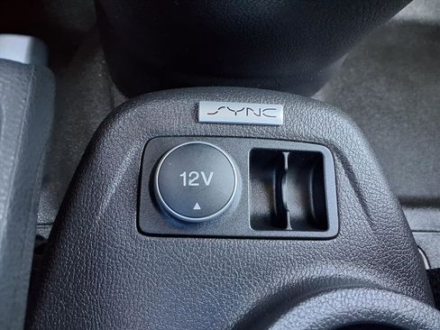 Used 2016 Ford Transit Connect XL image 6