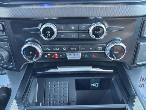 Used 2023 Ford F350 Platinum w/ FX4 Off-Road Package image 30