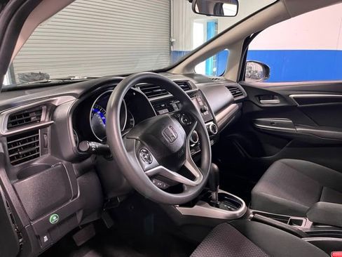 Used 2019 Honda Fit LX image 22