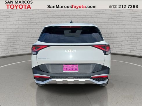 Used 2023 Kia Sportage LX FWD image 7