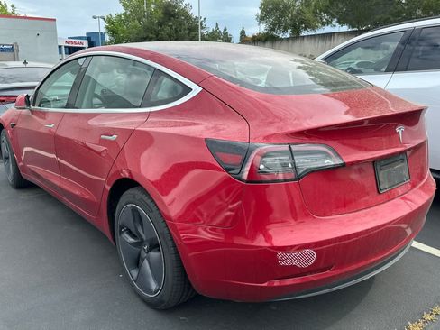 Used 2019 Tesla Model 3 Standard Range Plus RWD image 4
