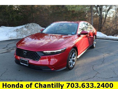 Used 2024 Honda Accord EX image 3