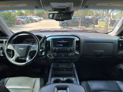 Used 2017 Chevrolet Silverado 1500 LTZ Z71 w/ LTZ Plus Package AWD/4WD image 12