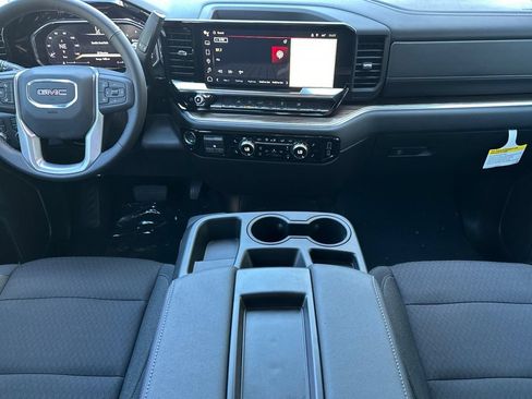 New 2026 GMC Sierra 1500 Elevation AWD/4WD image 13