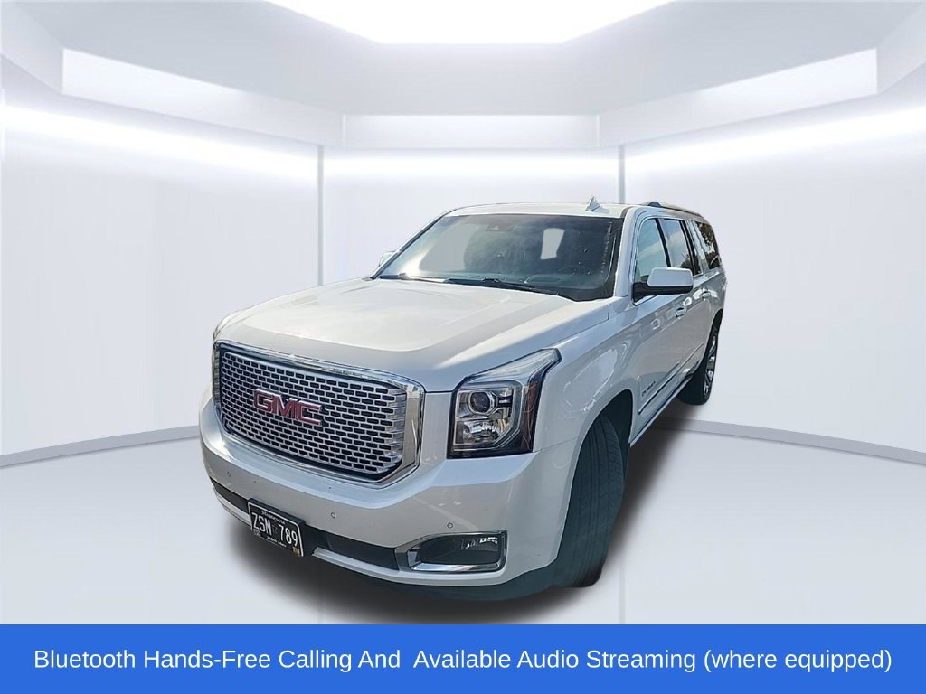 Used 2016 GMC Yukon XL Denali w/ Open Road Package AWD/4WD image 9
