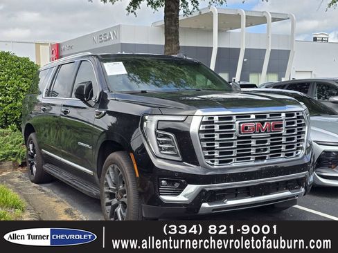 Used 2026 GMC Yukon XL Denali w/ Advanced Technology Package RWD image 1