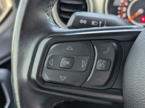 Used 2021 Jeep Gladiator Sport AWD/4WD image 23