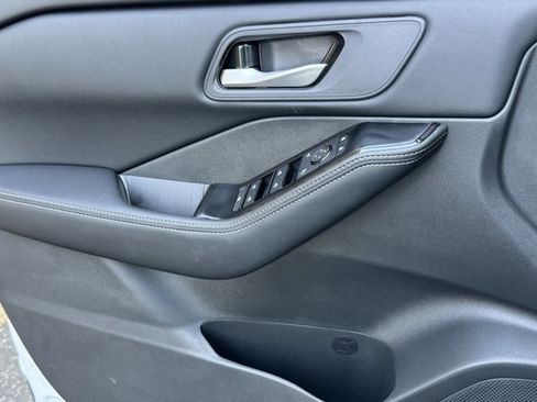 New 2026 Nissan Rogue SV AWD/4WD image 7
