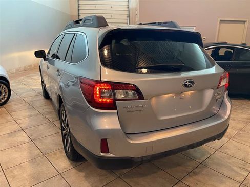 Used 2015 Subaru Outback 2.5i Limited AWD/4WD image 49