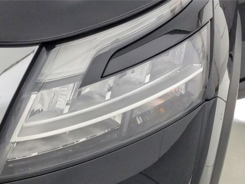 Certified 2023 Nissan Pathfinder SL w/ SL Premium Package image 18