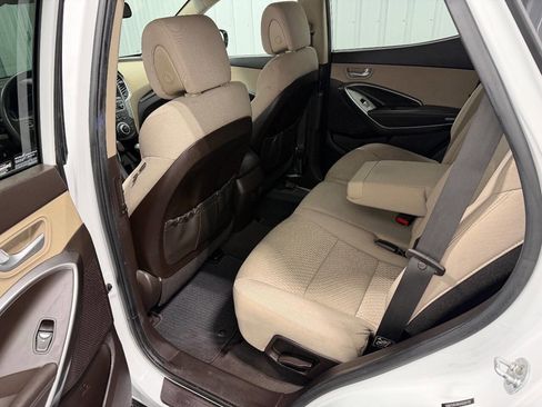 Used 2017 Hyundai Santa Fe Sport image 11