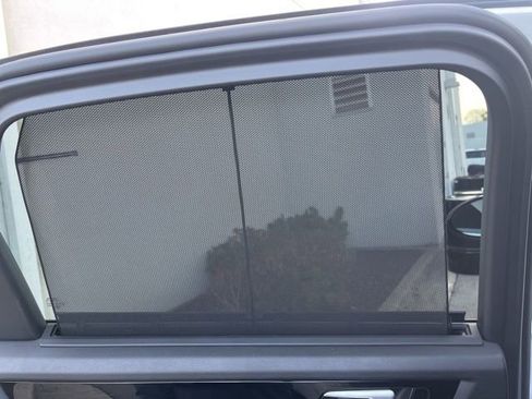 Used 2019 Porsche Cayenne image 31