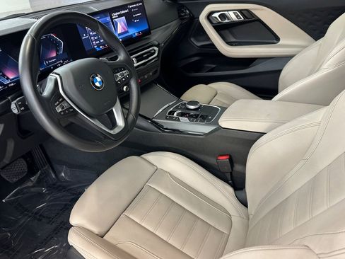 Used 2023 BMW 230i 230i w/ Convenience Package image 4