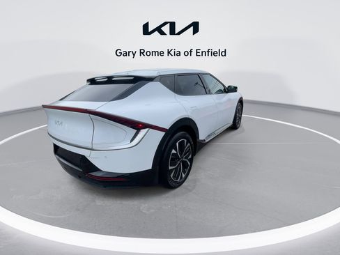 Certified 2023 Kia EV6 Wind image 8