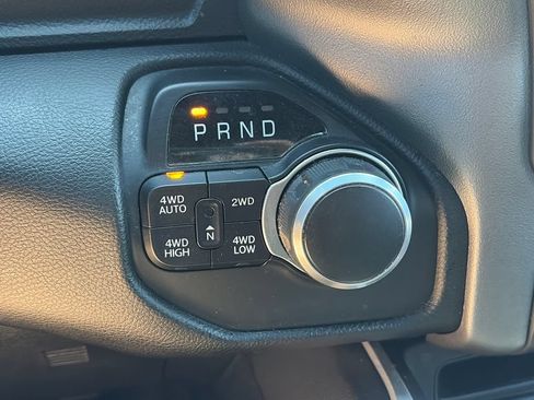 Used 2020 RAM 1500 Big Horn AWD/4WD image 23